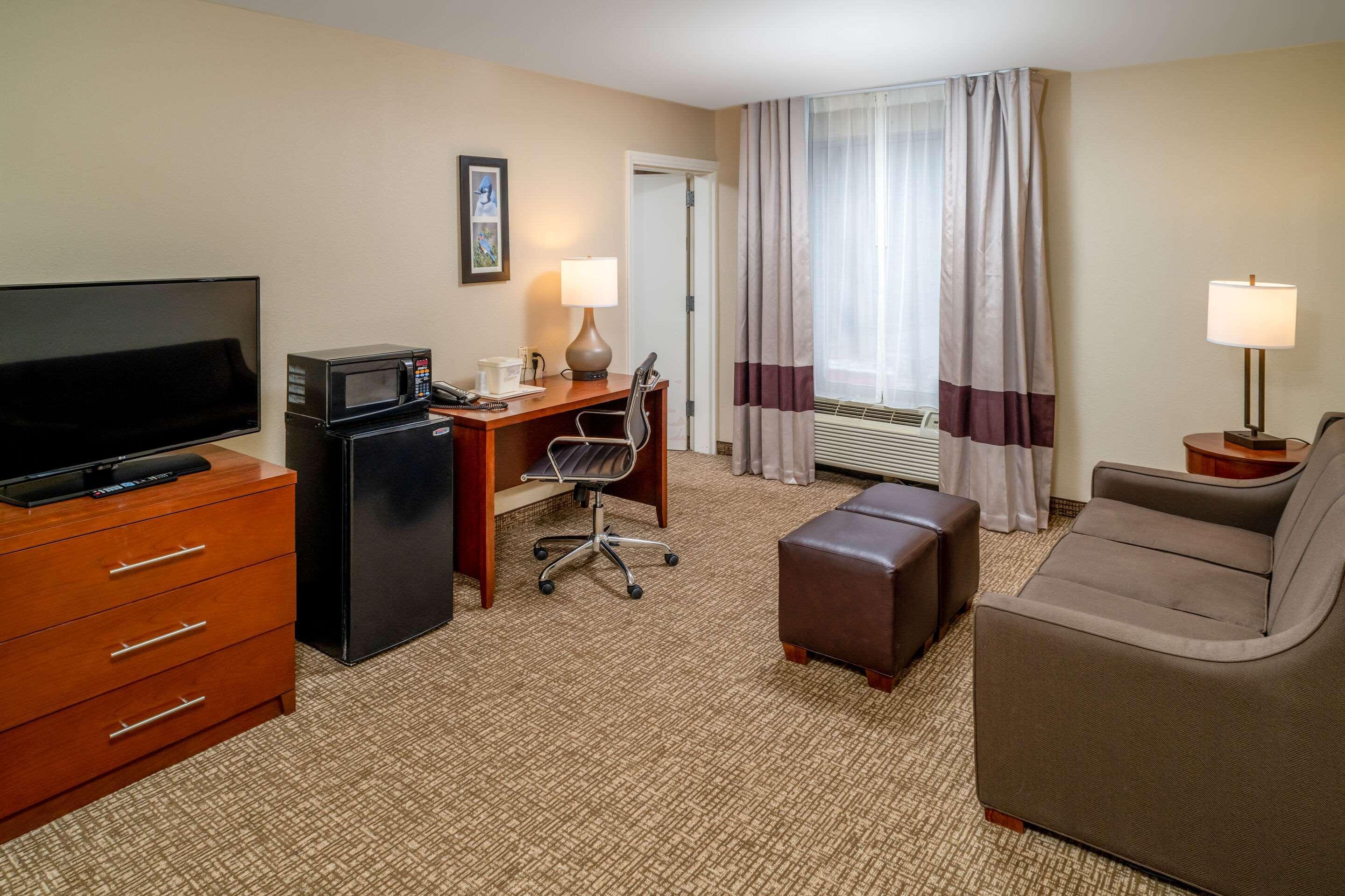 Comfort Inn & Suites Grundy エクステリア 写真