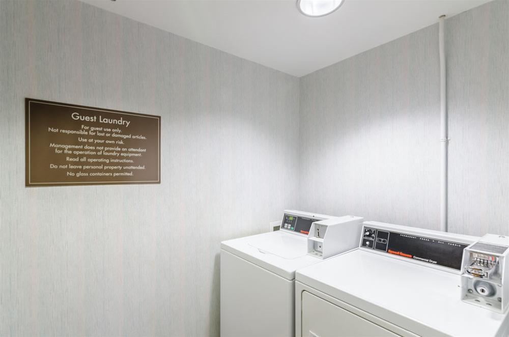 Comfort Inn & Suites Grundy エクステリア 写真