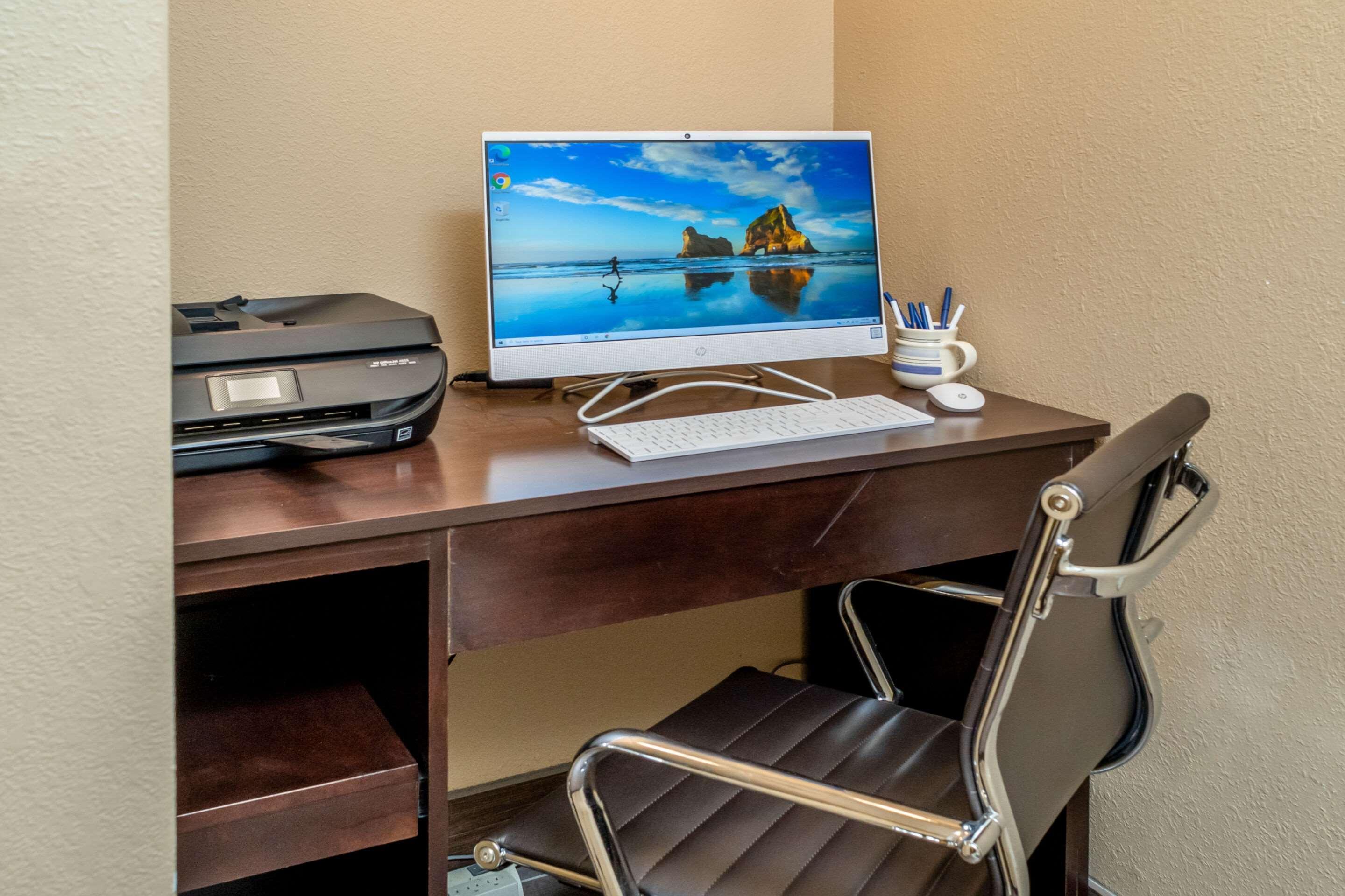 Comfort Inn & Suites Grundy エクステリア 写真