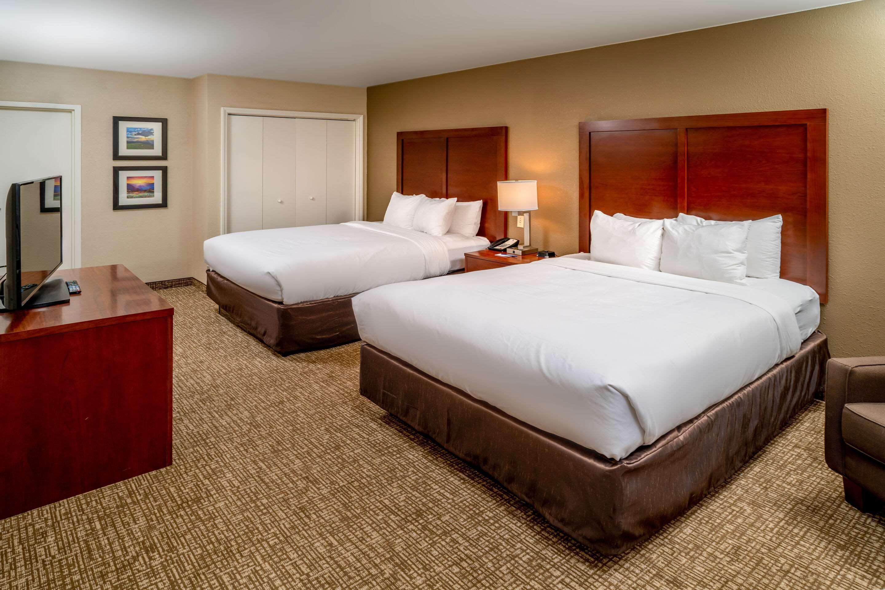 Comfort Inn & Suites Grundy エクステリア 写真